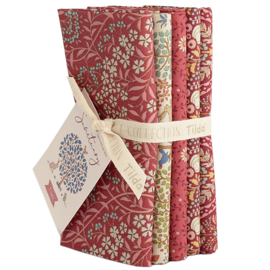 Tilda Sanctuary - Fat Quarter Bundle - Maroon/Rhubarb